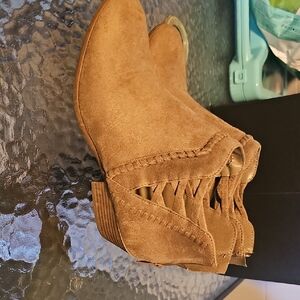 Echo Women's Suede Ankle Booties